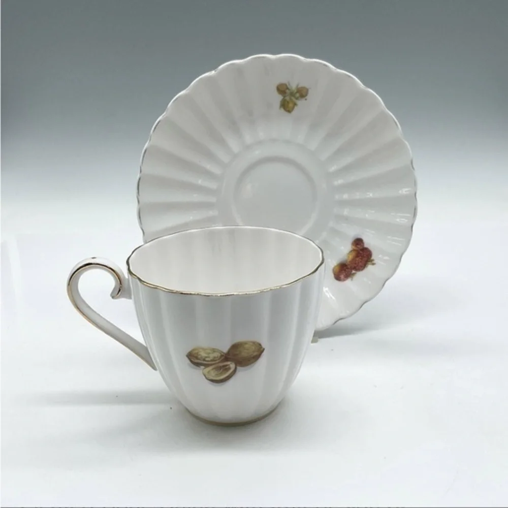 2pc Royal Tuscan Bone China Cup & Saucer Set, Harvest Pineapple Strawberry decor